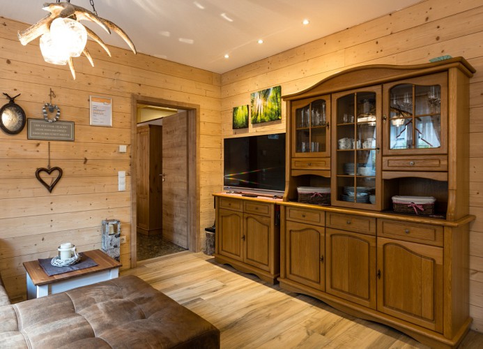 Modernes Entertainment: „55-Zoll Smart-TV für entspannte Filmabende“